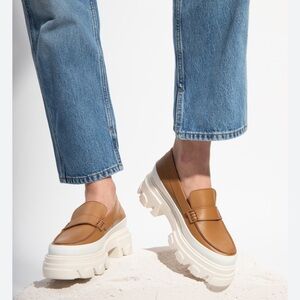 フラットシューズ Ganni Faded Denim Slingback Ballet Flat Shoe Faded Denim Denim Charms Feminine Buckle Ballerinas | GANNI US